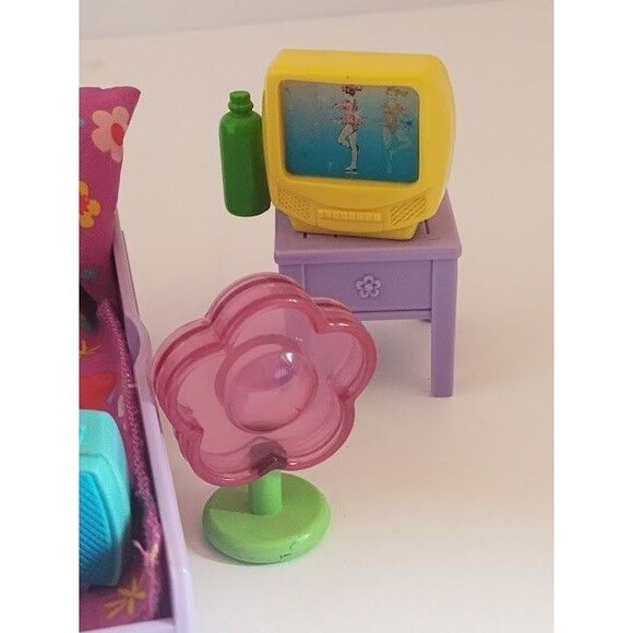 Fisher Price Loving Family Kids Bedroom Furniture Set - Picture 4 of 7